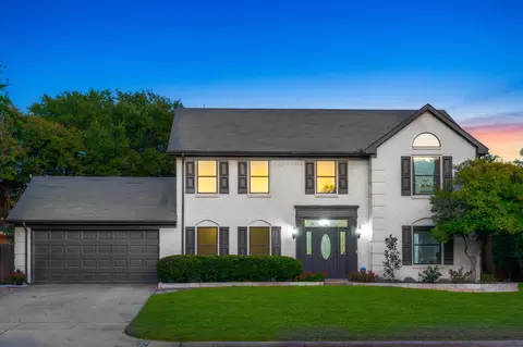 4157 Heartstone Dr, Grapevine, TX 76051