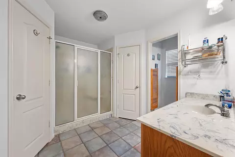 Bath - 10829 China Spring Rd, Waco, TX 76708 photo 2 of 3