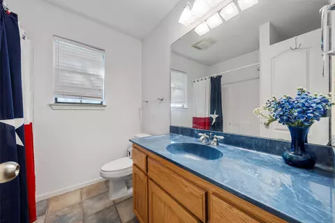 Bath - 10829 China Spring Rd, Waco, TX 76708 photo 3 of 3