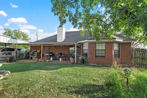Exterior - 10829 China Spring Rd, Waco, TX 76708 photo 3 of 7
