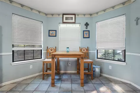 Dining - 10829 China Spring Rd, Waco, TX 76708 photo 1 of 1