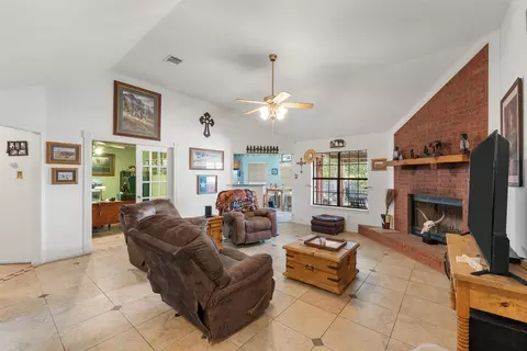 Living - 10829 China Spring Rd, Waco, TX 76708 photo 1 of 1