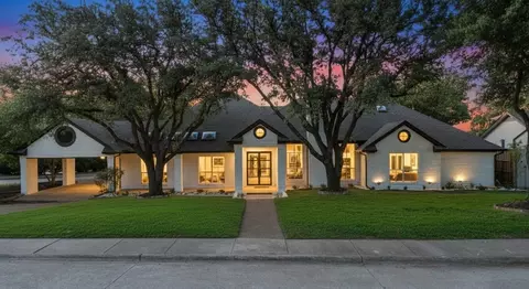 5926 Mapleshade Ln, Dallas, TX 75252