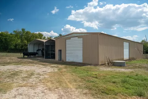 3679 Cr-1089, Celeste, TX 75423 photo 11
