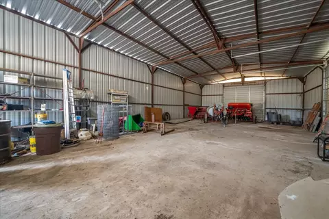 3679 Cr-1089, Celeste, TX 75423 photo 14