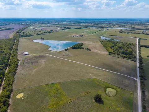 3679 Cr-1089, Celeste, TX 75423 photo 18