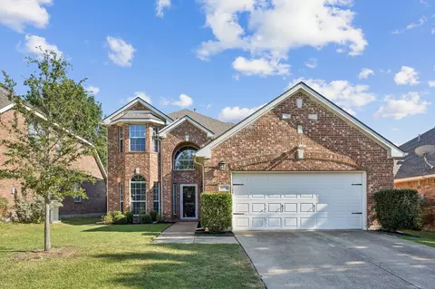 10210 Links Fairway Dr, Rowlett, TX 75089