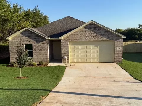 313 Garland Rd, Bells, TX 75414