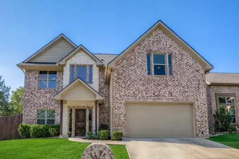 208 Greenway Bnd, Pottsboro, TX 75076