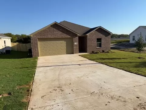 309 Garland Rd, Bells, TX 75414