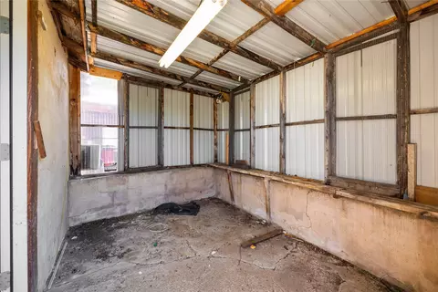Other - 401 E Goodwin St, Bangs, TX 76823 photo 6 of 8