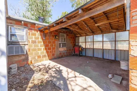 Exterior - 401 E Goodwin St, Bangs, TX 76823 photo 16 of 16