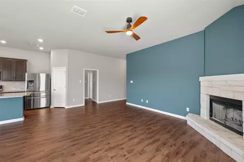2813 Beutel Rd, Lorena, TX 76655 photo 4
