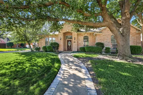 12005 Covington Ln, Frisco, TX 75035