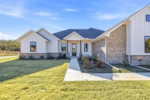 Exterior - 151 Rj Smith Dr, Boyd, TX 76023 photo 5 of 7