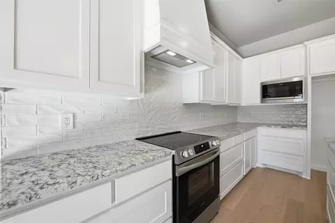 Kitchen - 151 Rj Smith Dr, Boyd, TX 76023 photo 2 of 3