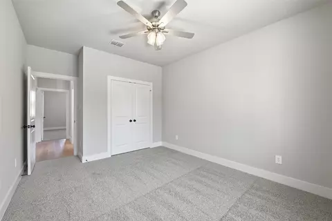 Bedroom - 151 Rj Smith Dr, Boyd, TX 76023 photo 4 of 9