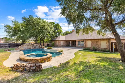 1865 Austin Hines Dr, China Spring, TX 76633