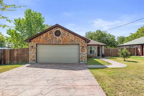 306 E Cotter Ave, Alvarado, TX 76009