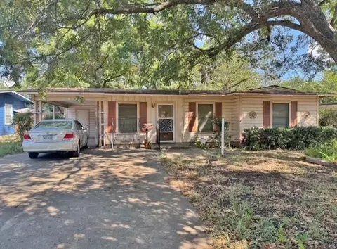 231 W Orange St, Duncanville, TX 75116