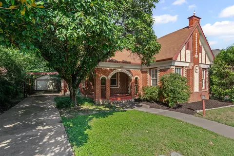 3248 Rogers Ave, Fort Worth, TX 76109