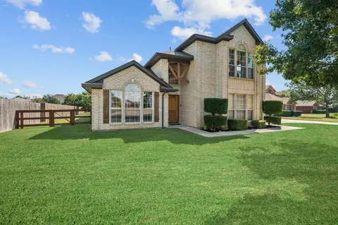 105 Dogwood Trl, Shady Shores, TX 76208
