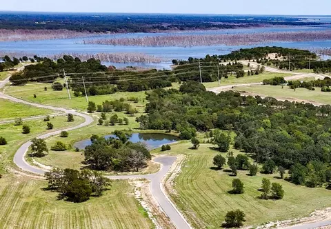 680 Bois Darc Ln, Dodd City, TX 75438