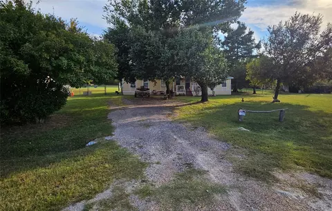 1908 Lariat Ln, Burleson, TX 76028