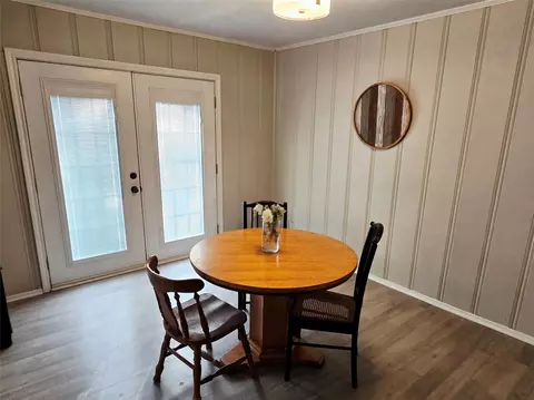 Dining - 525 Maple St, Commerce, TX 75428 photo 2 of 3