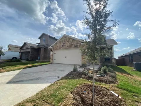 1315 Draper Ln, Forney, TX 75126