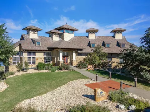 8208 Southerness Ln, Cleburne, TX 76033