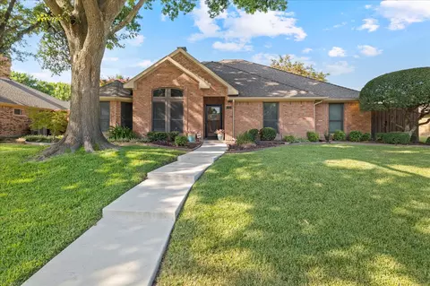 1205 O Shannon Ln, Garland, TX 75044