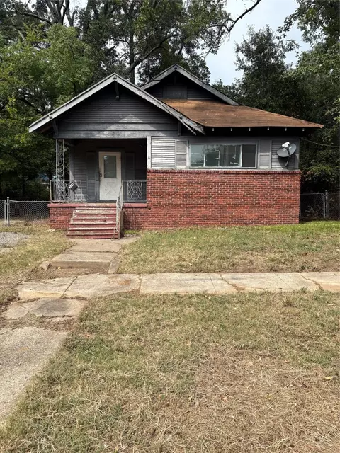 1124 Leander St, Shreveport, LA 71104
