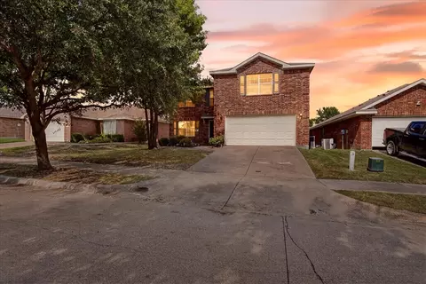4018 Red Rock Dr, Heartland, TX 75126