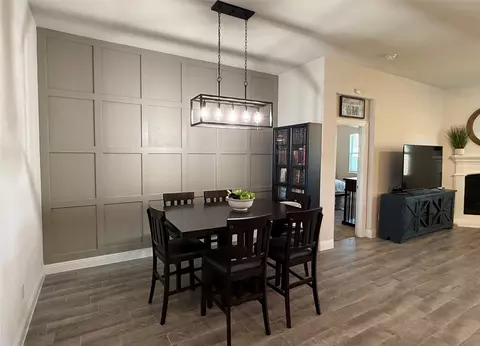 10705 Klondike Ln, Aubrey, TX 76227