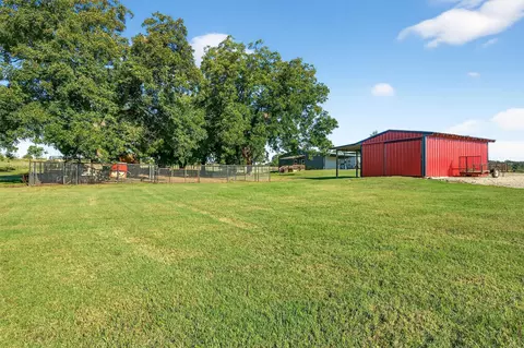 Exterior - 1700 Elmore Rd, Denison, TX 75021 photo 7 of 8