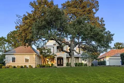 1227 Strathmore Dr, Southlake, TX 76092