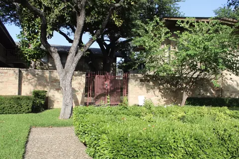 11312 Park Central Pl #A, Dallas, TX 75230
