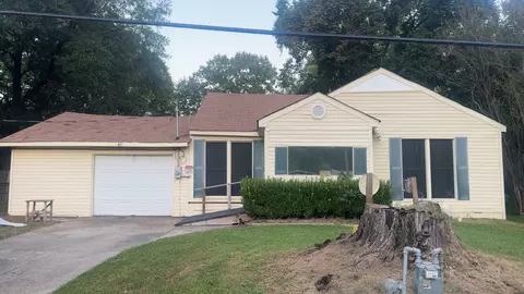 4419 Greenwood Blvd, Shreveport, LA 71119