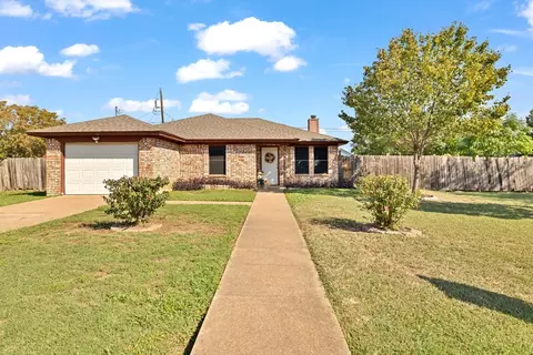 328 Branson Rd, Roanoke, TX 76262