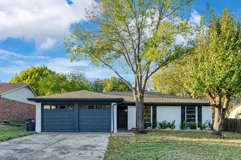 612 Annapolis Dr, Fort Worth, TX 76108