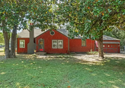 4901 Barbara Rd, River Oaks, TX 76114