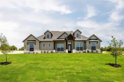 808 Dog Wood Rd, Weatherford, TX 76085