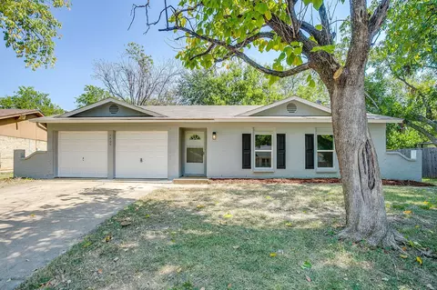 7409 Jade Cir, North Richland Hills, TX 76180