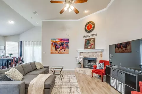 2420 Priscella Dr, Fort Worth, TX 76131