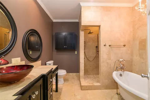 Bath - 1505 Mill St, Ringgold, LA 71068 photo 1 of 2