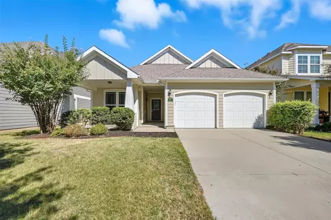 8921 Cranston Ct, Providence Village, TX 76227