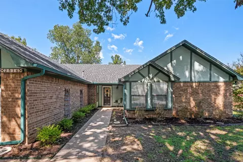 2516 Bowling Green St, Denton, TX 76201