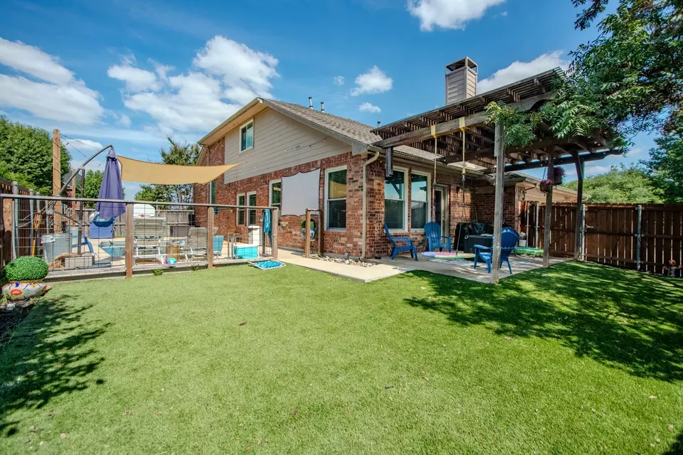 Exterior - 1436 Christine Dr, Allen, TX 75002 photo 2 of 6