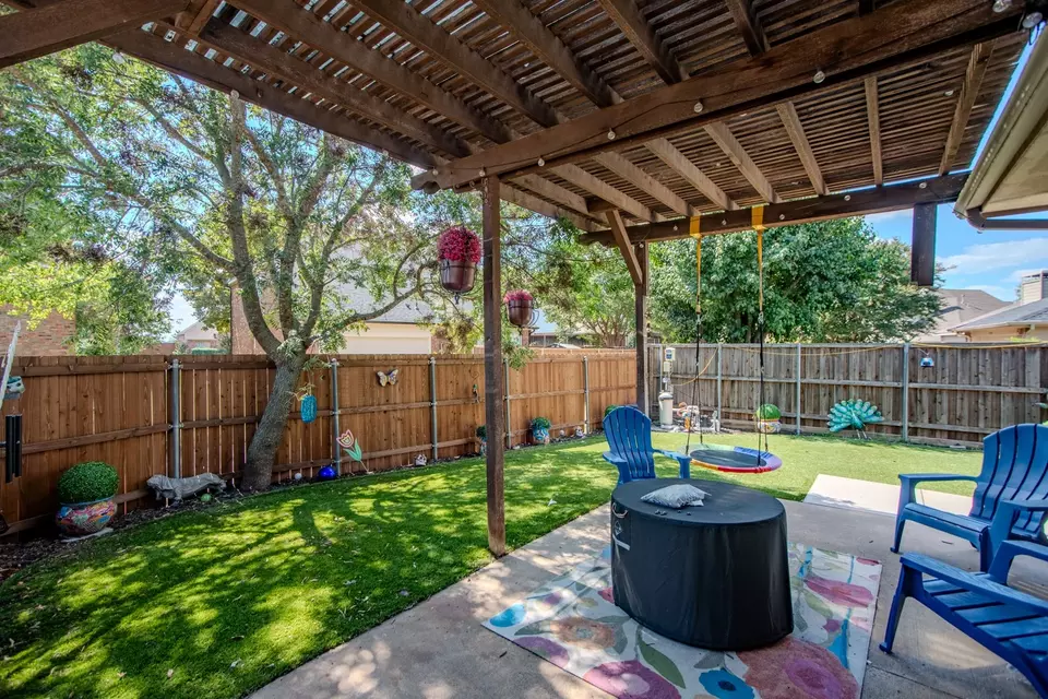 Exterior - 1436 Christine Dr, Allen, TX 75002 photo 4 of 6